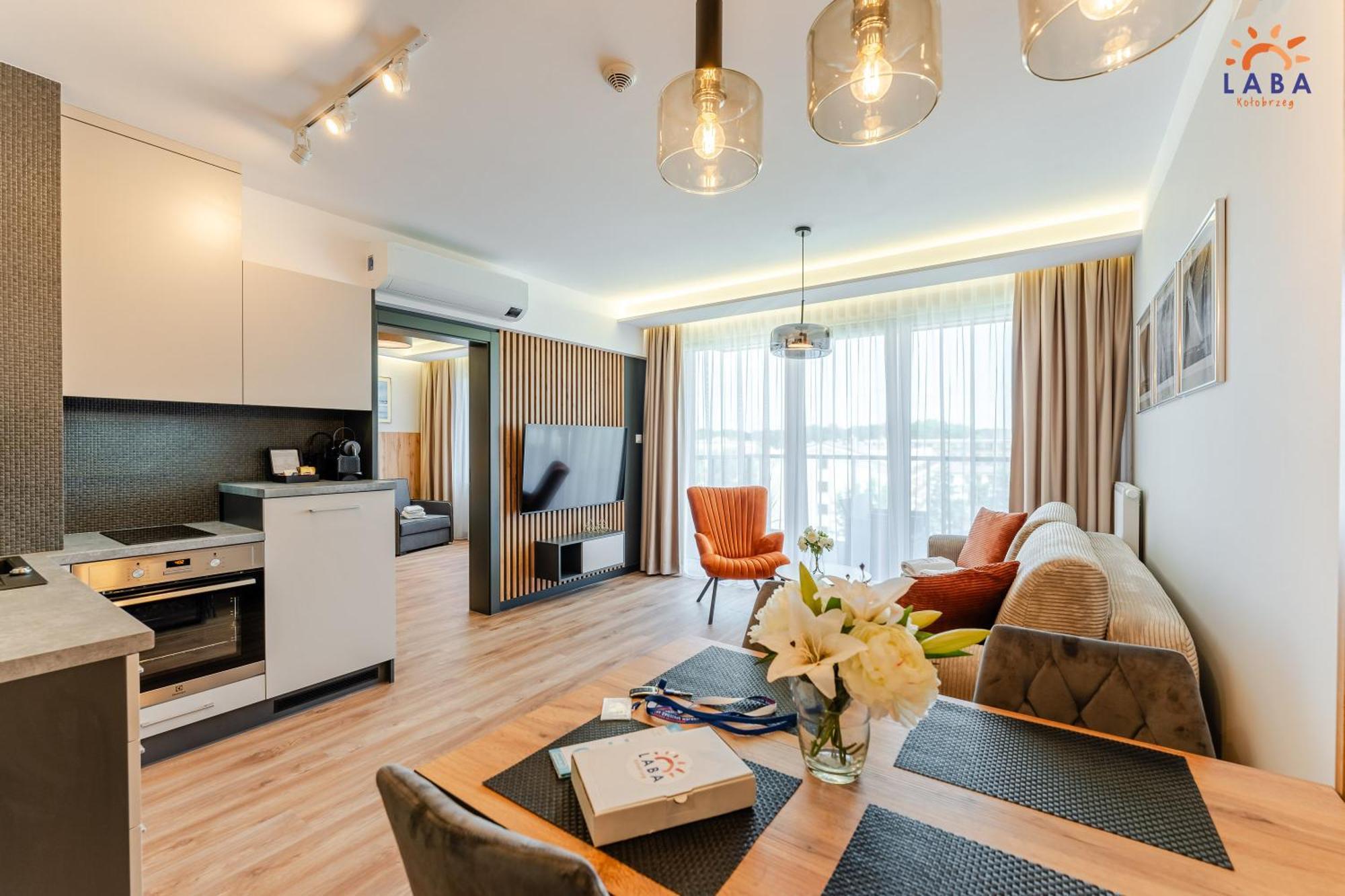 Laba Kolobrzeg Apartamenty Kasprowicza 20C Parking Basen Fitness Bawialnia W Cenie, Parkplatz Schwimmbad Fitness Spielzimmer Im Preis Eksteriør billede